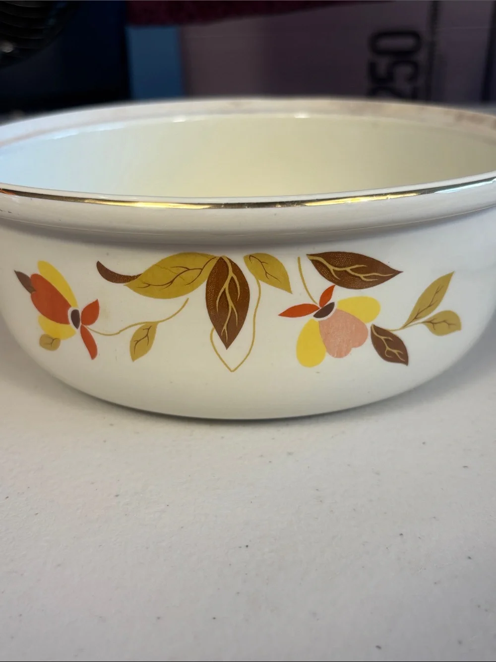 Vintage Hall Superior Autumn Leaf Covered Casserole Dish 2Qt Jewel Tea Co.